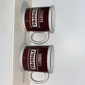 Brand new (never used) Hershey’s s’mores mugs